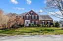 2202 Mt Isle Harbor Drive sold home in Charlotte, SC