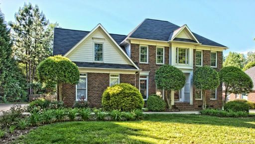 527 Dovefield Drive 21