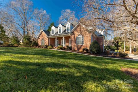 157 Highland Forest Drive sold home in Patrick Place, Clover, SC