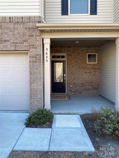 9446 Avery Lilac Lane sold home in The Greens, Fort Mill, SC