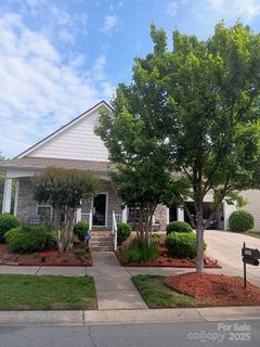 7007 Tanners Creek Drive