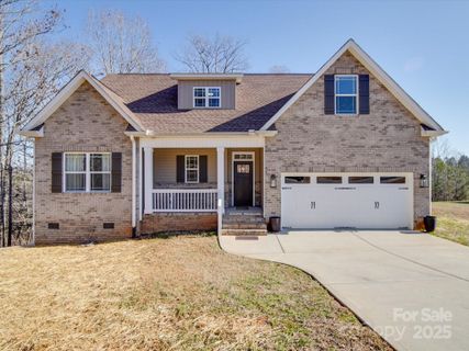 721 Red Spruce Drive sold home in Lauren Pines, York, SC