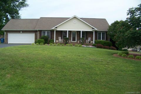 1626 Emmaus Walk