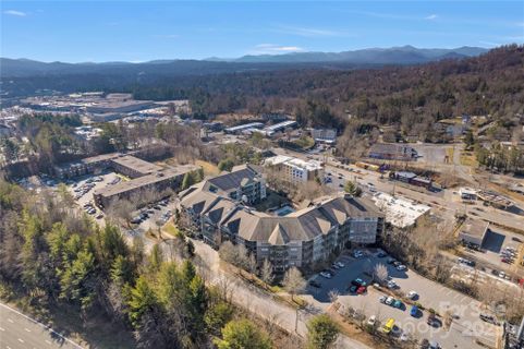 9 Kenilworth Knoll 104 sold home in Beaucatcher House, Asheville, NC