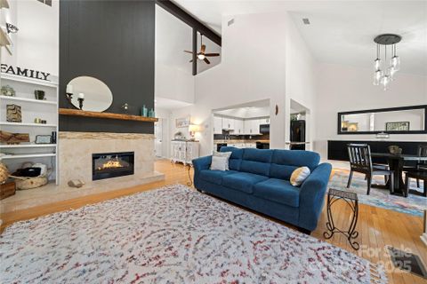 204 Riverview Terrace