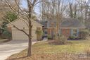 9232 Sardis Forest Drive sold home in Charlotte, SC