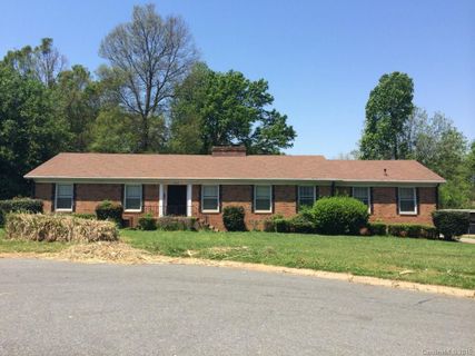 3929 Tamerlane Drive