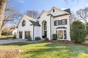 9103 Cameron Wood Drive sold home in Charlotte, SC