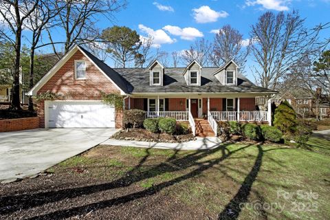 900 Cithara Drive sold home in Greygate, Matthews, NC