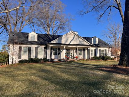 526 Confederate Avenue sold home in Henderson Estates, Salisbury, NC