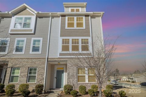 8300 Waxhaw Hwy Highway 103 sold home in Main Street Station, Waxhaw, NC