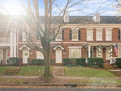 296 Elis Way