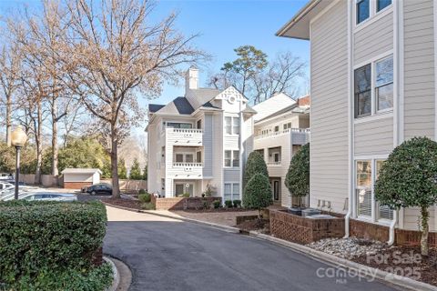 2715 Selwyn Avenue 47 sold home in Oakmore at Selwyn, Charlotte, NC