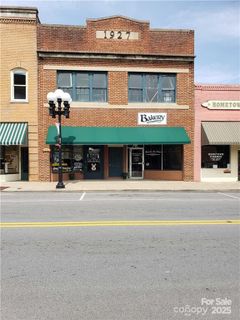 120 W Main Street