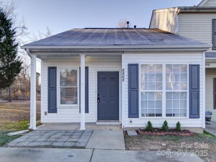 5305 Esther Lane sold home in Summerville, Charlotte, NC