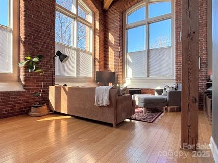 Previously sold for $180,000