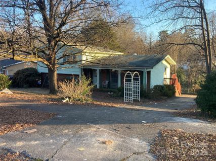 Previously sold for $355,000