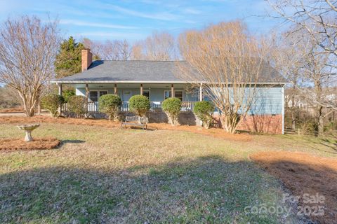 1652 Brook Drive sold home in Willowbrook, Fort Mill, SC