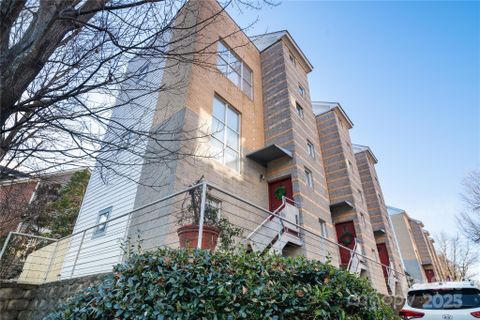 2005 Atherton Heights Lane