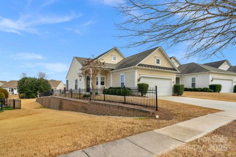 1489 River Bend Boulevard