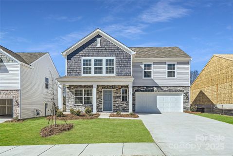 1189 Blackburn Circle