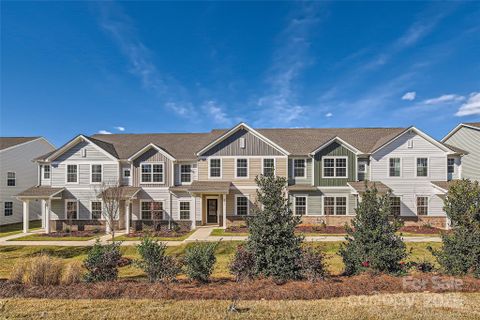 9839 Old Garden Circle