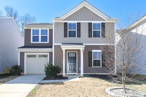 1812 Hooper Court sold home in Independence Woods, Charlotte, NC