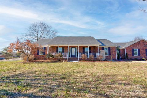 116 Country Creek Drive sold home in Country Creek, Kings Mountain, NC