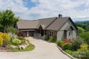 18 Gracie Lane sold home in Weaverville, SC