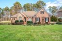 134 Shipyard Pointe Road sold home in Mooresville, SC