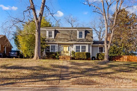 2515 Cliffside Drive sold home in Old Farm, Statesville, NC