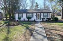1233 Rollingwood Drive sold home in Charlotte, SC