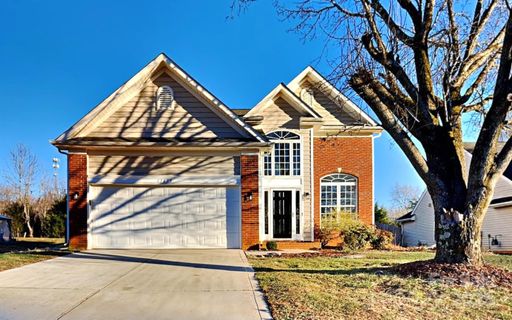 13435 Willow Falls Road sold home in Woodland Farm, Charlotte, NC