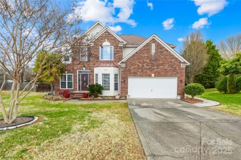 8201 Lynnewood Glen Drive