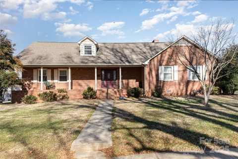 107 E Boyd Street sold home in Boyd Heights, Maiden, NC