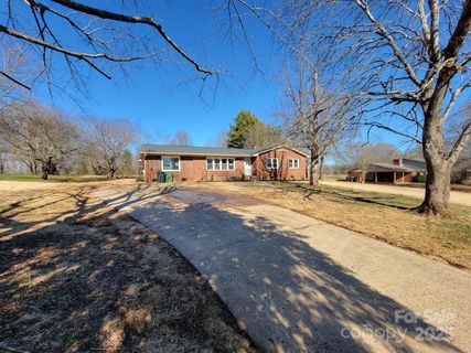 315 Toney Street sold home in Crest Acres, Shelby, NC