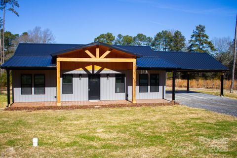 411 E Gary Street sold home in Sandhill Acres, Candor, NC