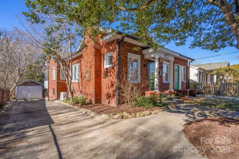 138 Dorchester Avenue sold home in Horneyhurst, Asheville, NC