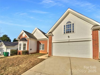 3702 Sipes Lane sold home in Glenview, Charlotte, NC