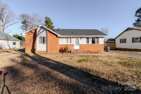 10006 Feldbank Drive sold home in Trinity Park, Charlotte, NC