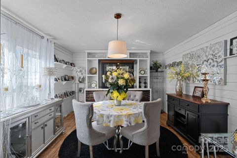 5826 Boxer Drive sold home in Plank Estates, Iron Station, NC