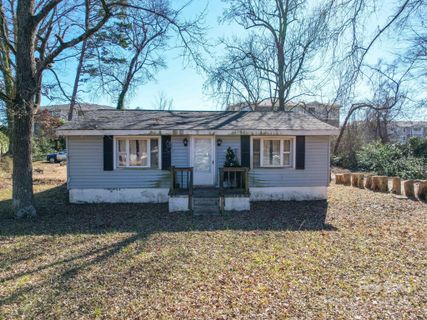 539 Dawn Circle