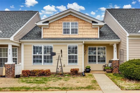 517 Fenton Place sold home in Olde Towne Estates, Rock Hill, SC