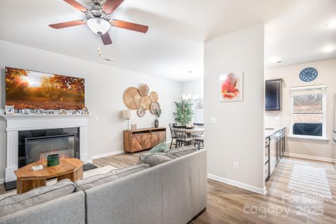 7216 Somerford Road sold home in Townes at Kingstree, Charlotte, NC