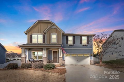 5055 Stonehill Lane sold home in Chestnut Place, Matthews, NC