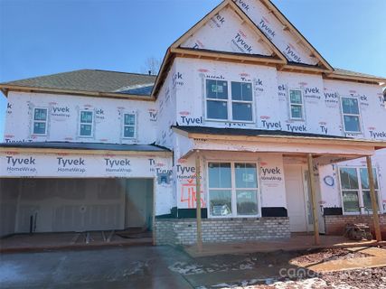 146 Nicholson Lane