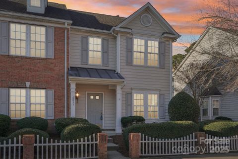 6033 Creft Circle