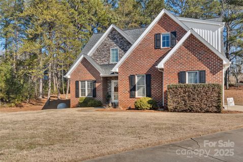 305 Goldfinch Court sold home in Grey Fox Forest, Shelby, NC