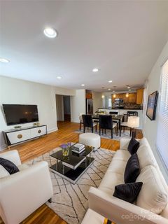 238 Coxe Avenue