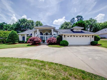 3125 Turf Court